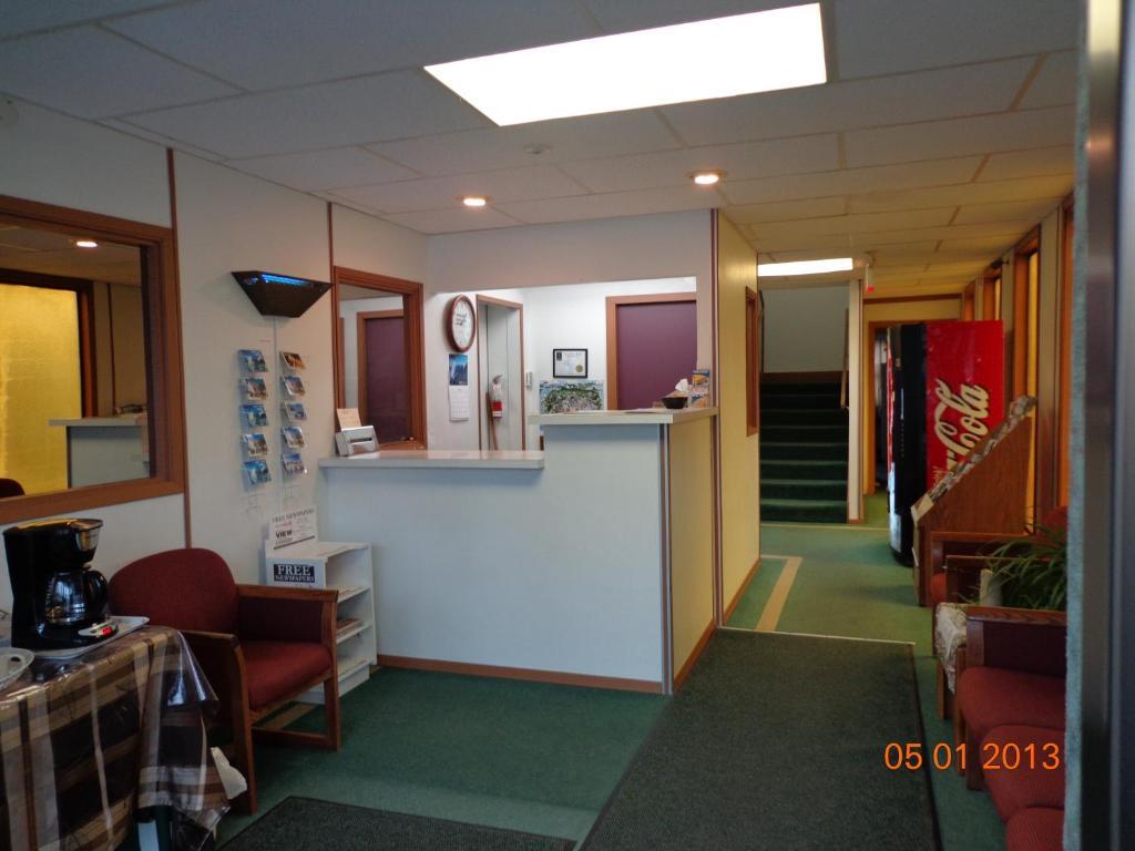 Aleeda Motel Prince Rupert Buitenkant foto