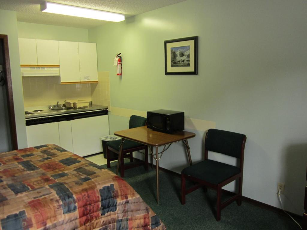 Aleeda Motel Prince Rupert Kamer foto